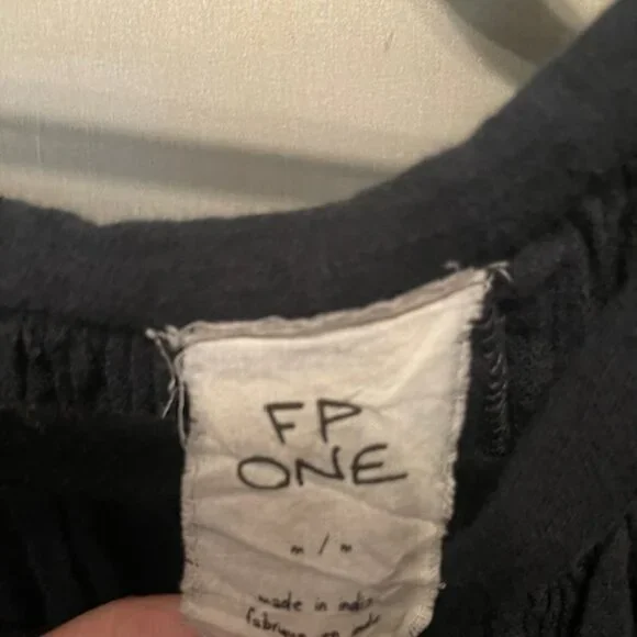 Free People Marishka Peasant Blouse in black - Picture 16 of 16